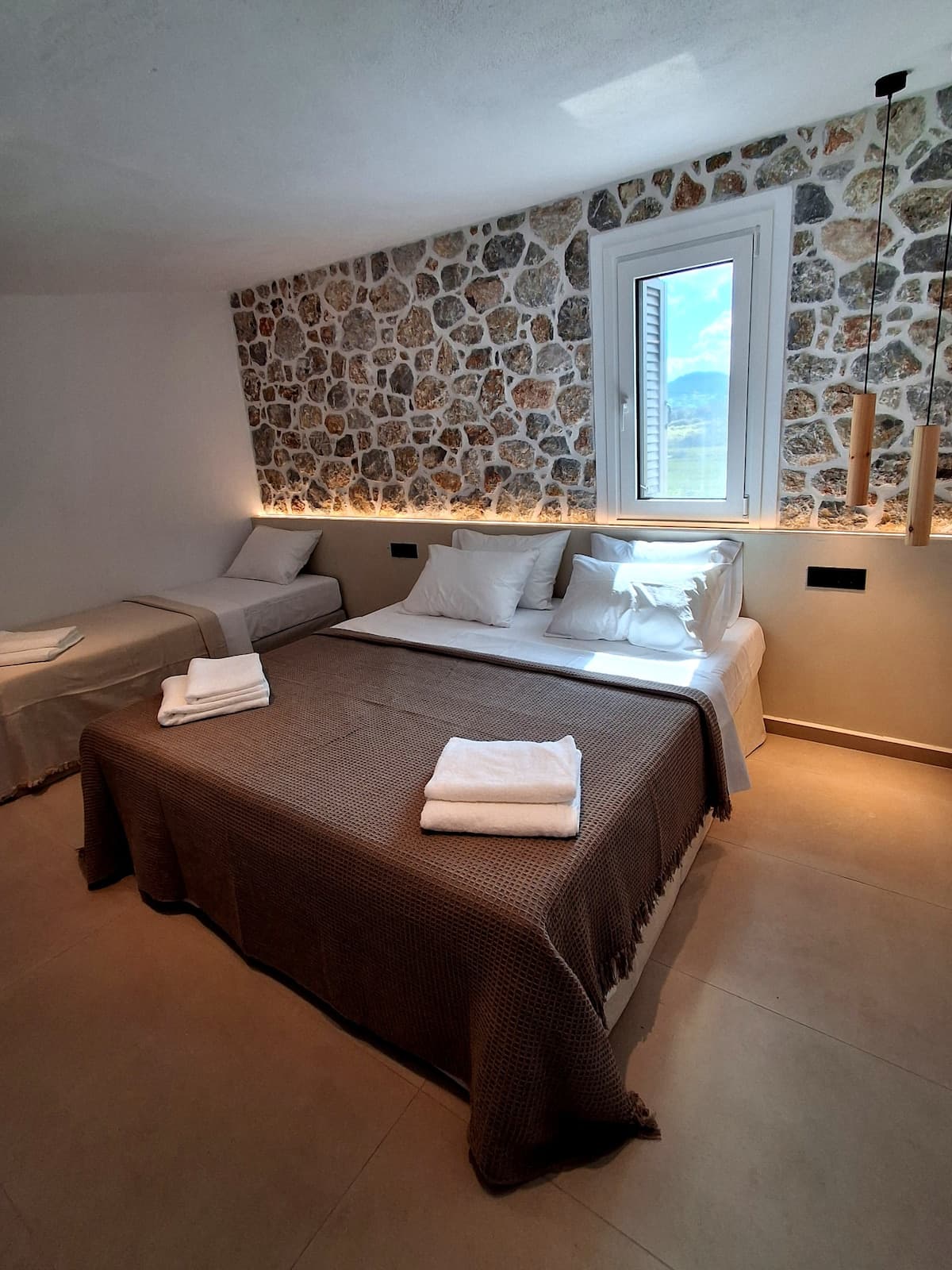 Jasmine — Bedrooms 1