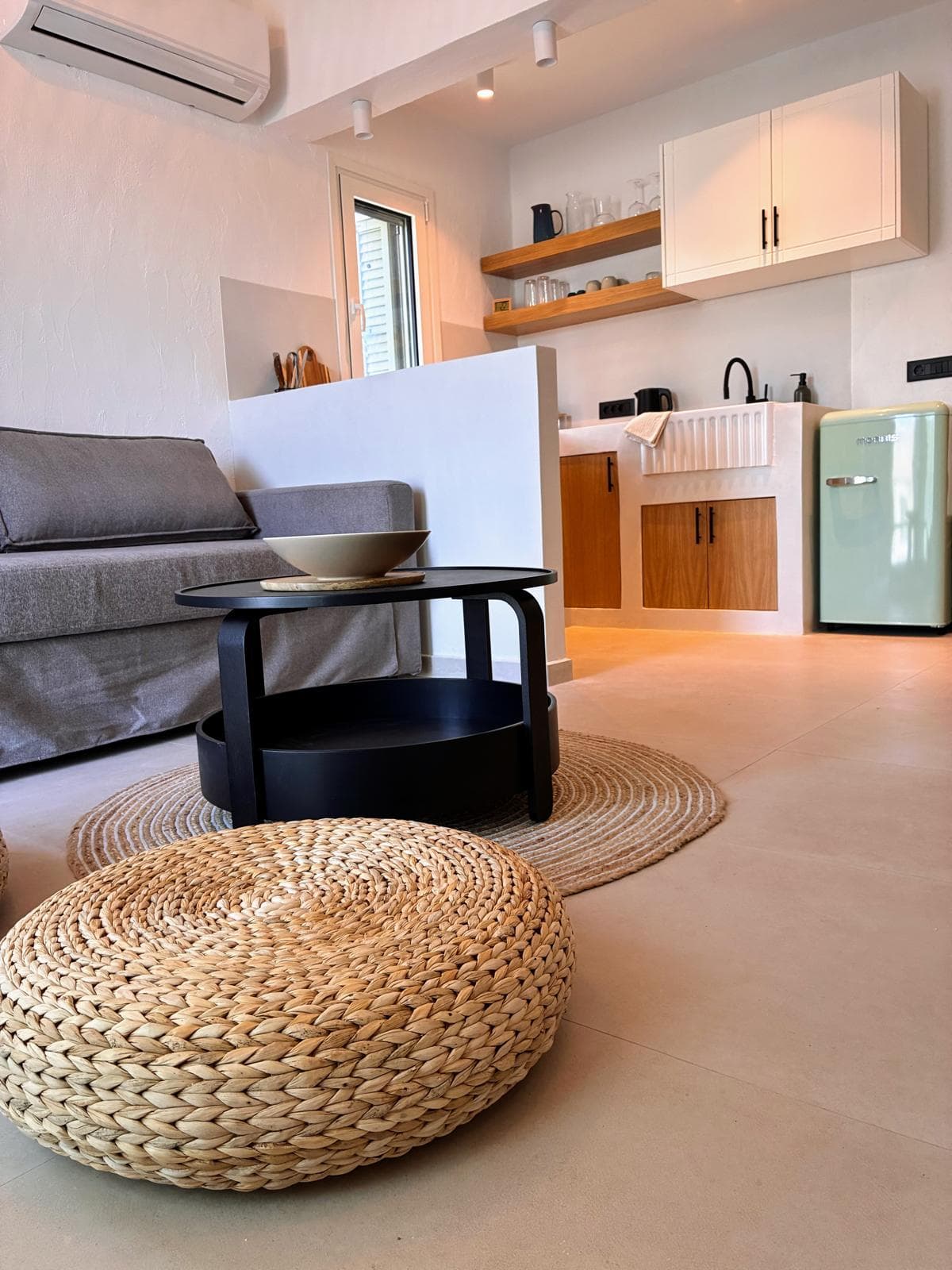 Sykia — Living room 2